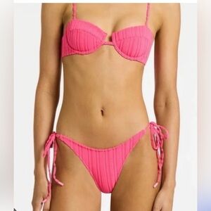 New Triangl MALA Rosys Pink Bikini Set